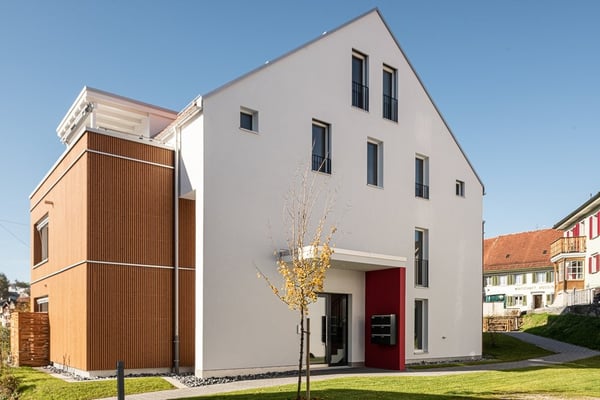Top moderne Wohnung in Rossrüti 1