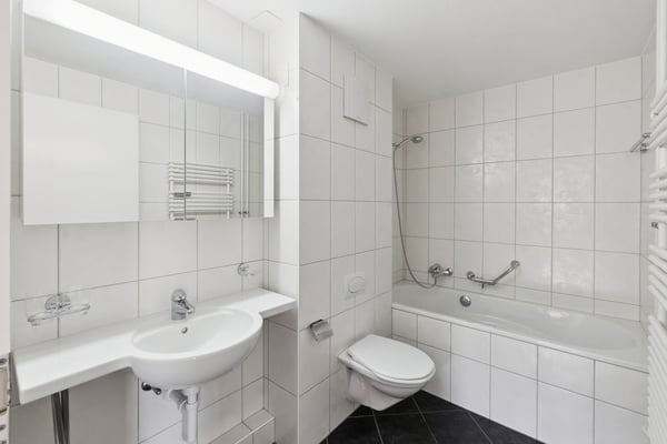 Familienwohnung im Grünen - 1 gratis Mietzins und stressfrei zügeln 9