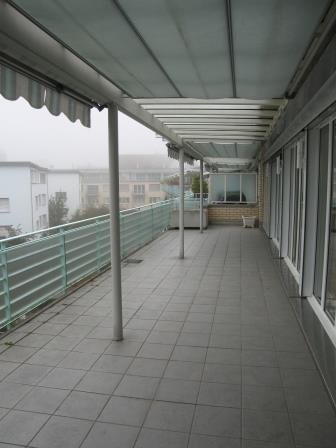 Lichtdurchflutete Attika-Wohnung 10