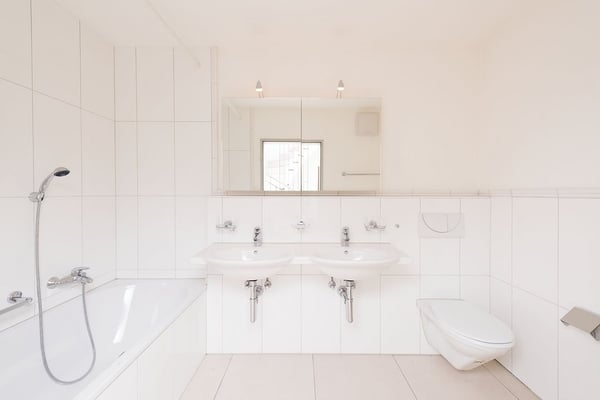 Charmante 4.5 Zimmer Wohnung im Grünen 4