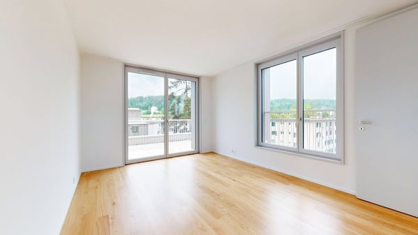 Moderne 2-Zimmer-Maisonettewohnung mit Balkon in Zürich-Stettbach 5