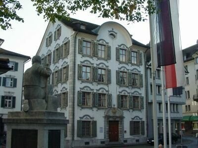 Top-Lage in Herisau - attraktive Ladenfläche zu vermieten 1