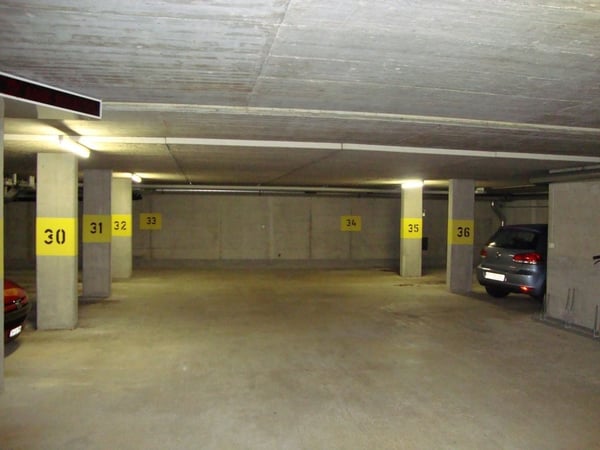 Ihre Parkmöglichkeit in Zürich-Altstetten Tiefgarage 2