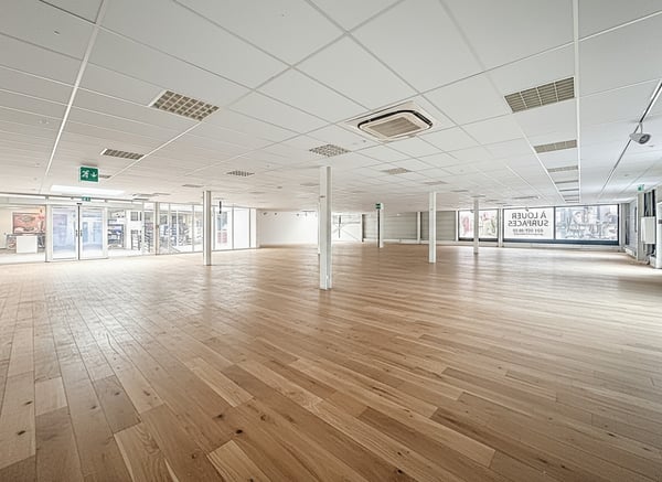 surface modulable de 293 à 2'140 m2 - Roc Centre - Conthey 4