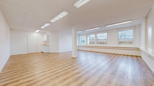 Ausgebaut und bezugsbereit, wollen Sie gleich einziehen? 9