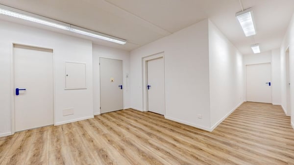 Ausgebaut und bezugsbereit, wollen Sie gleich einziehen? 7