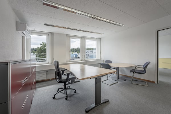 Bezugsbereite Bürofläche mit exklusiver Dachterrasse! 5