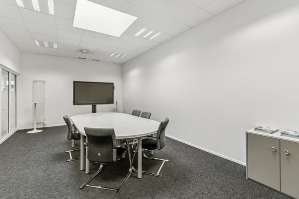 Attraktive Bürofläche an gut erschlossener Lage in Villmergen zu vermieten. 11