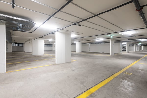 Steht Ihr Auto auch schon zentral in Oerlikon? 3