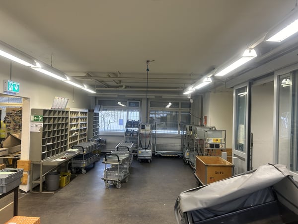 Gewerbefläche EG und Lager/WC 1.UG, Total ca. 170m2 zzgl. der Anlieferung 4