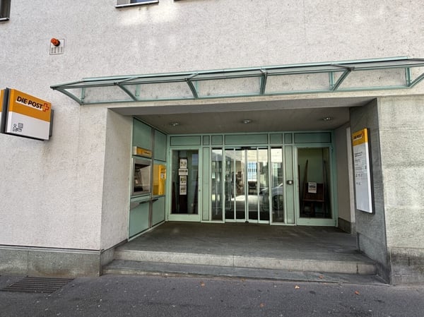 Beste Lage: Top Geschäftslokal in Brienz 3