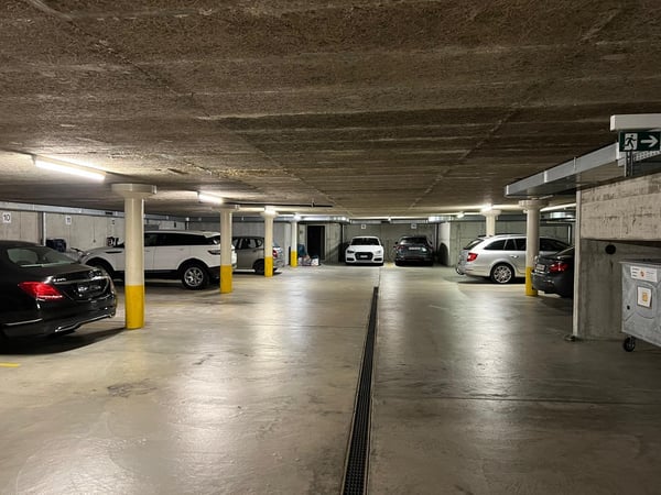 Einstellplatz direkt am Bahnhof 4