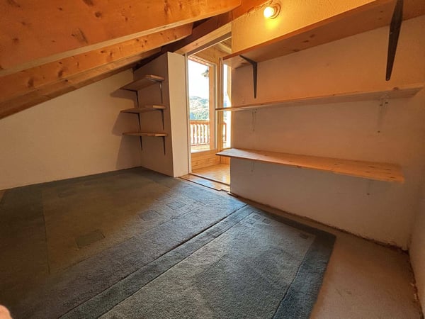 3.5-Zimmer-Dachwohnung in Disentis - befristet zu vermieten 9