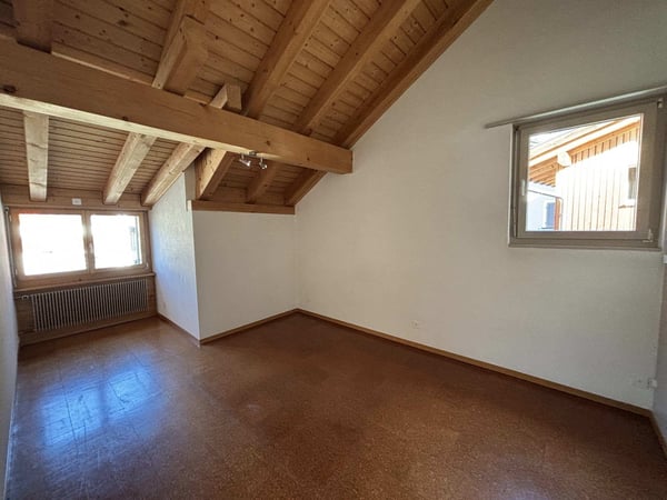 3.5-Zimmer-Dachwohnung in Disentis - befristet zu vermieten 7