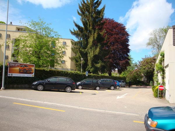 Aussenparkplatz in Kirchberg zu mieten 3