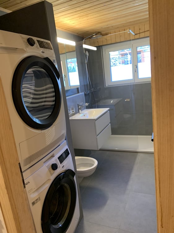 Villars-sur-Ollon au coeur du Village dans immeuble Poste et Gare TPC 8