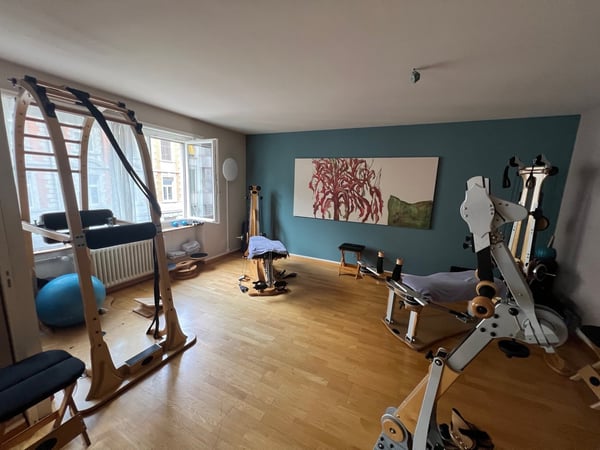 Grosszügige 5-Zimmer-Wohnung an zentraler Lage in Zürich 13