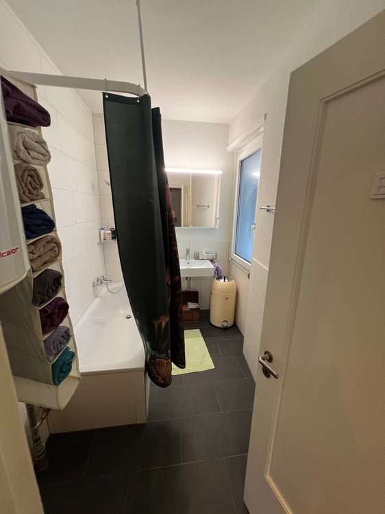 Grosszügige 5-Zimmer-Wohnung an zentraler Lage in Zürich 5