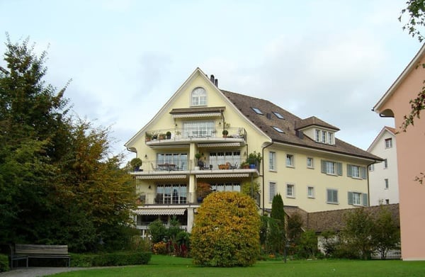 Attraktive 4.5-Zimmerwohnung in Uetikon am See