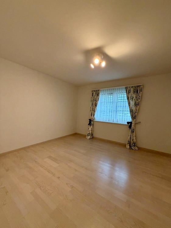 Attraktive 4.5-Zimmerwohnung in Uetikon am See 9