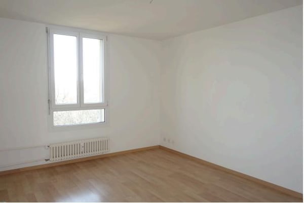 3.5 Zimmerwohnung im 7.OG in Birsfelden 2