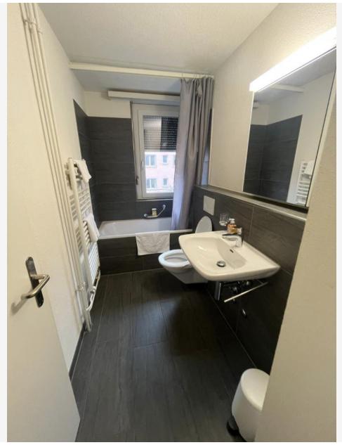 Attraktive möblierte 2.0 Zimmerwohnung in Zürich 7