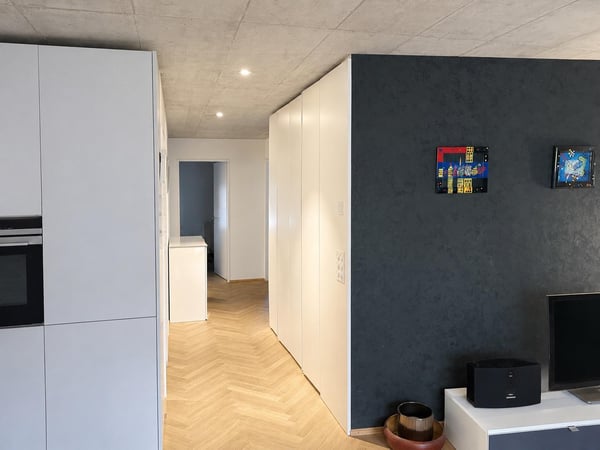Moderne 2.5 Zimmerwohnung 5