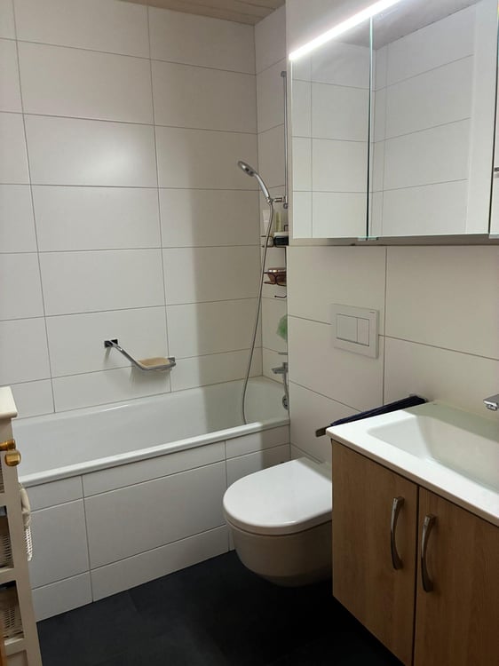 Charmante 3.5-Zimmer-Wohnung mit Balkon am Andreasplatz in Basel 8
