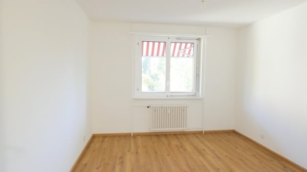 Helle 3.5-Zimmer-Wohnung mit Balkon und praktischem Reduit in Basel 11
