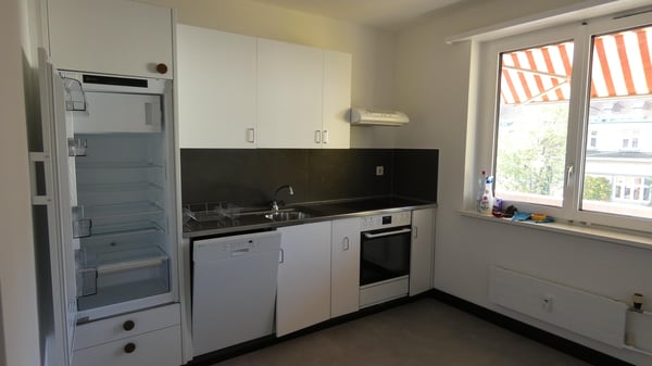 Helle 3.5-Zimmer-Wohnung mit Balkon und praktischem Reduit in Basel 5