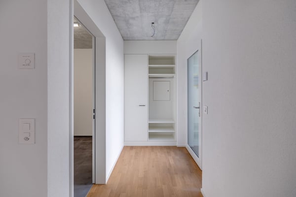 Der Falke ruft: Willkommen im neuen Zuhause! 12