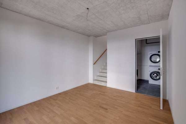 Der Falke ruft: Willkommen im neuen Zuhause! 11