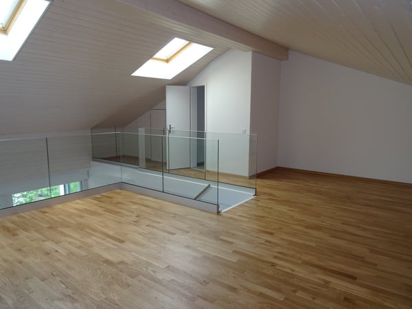 moderne 4.5-Zimmer-Galerie-Wohnung mit eigener Waschküche 17