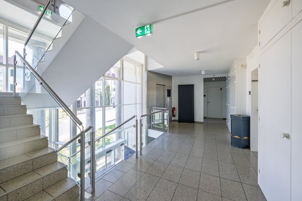 Exklusiver Geschäftsstandort für Ihr Unternehmen in Muri! 12