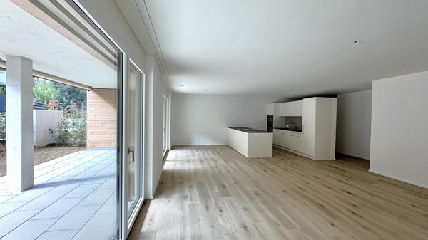 Moderne 1.5-Zimmer-Neubau-Wohnung mit Terrasse und Garten in Villmergen 4