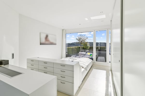 Wohnen auf höchstem Niveau – Exklusives Terrassenhaus mit Panorama-Fernsicht 12
