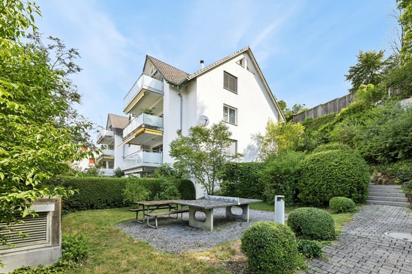 Moderne 4.5-Zimmer-Eigentumswohnung in steuergünstigem Wettswil am Albis zu verkaufen 1