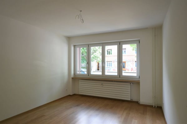 Schöne 3.5-Zimmerwohnung in der Nähe des Dorenbachkreisels 4