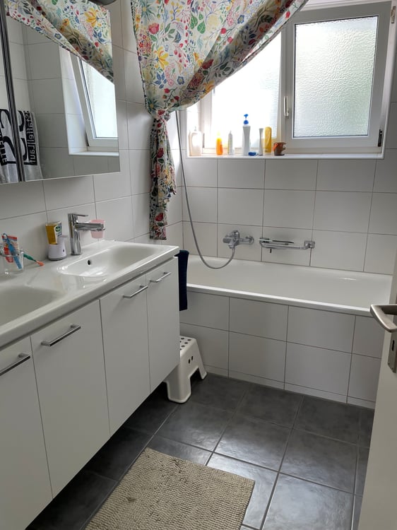 gemütliche 4-Zimmerwohnung mit schönem Gartensitzplatz! 5