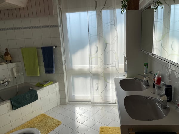 Charmantes 6.5-Zimmer-Einfamilienhaus in Lostorf 7