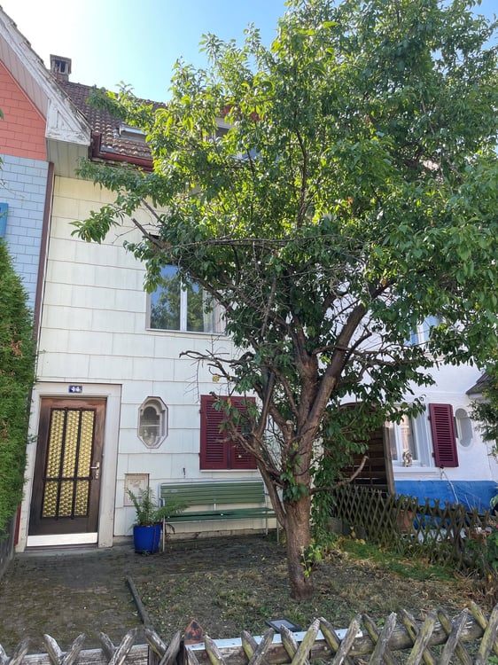 Charmantes Reiheneinfamilienhaus in Olten! 1