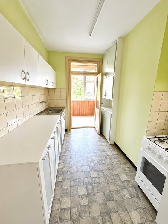 Charmante 3-Zimmer-Altbauwohnung im Gundeliquartier 2