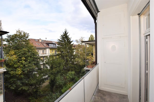 Stilvolle 2-Zimmer-Altbauwohnung im beliebten Gundeldingerquartier 9