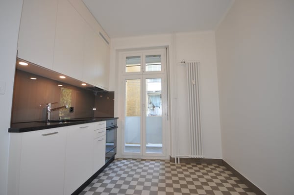 Stilvolle 2-Zimmer-Altbauwohnung im beliebten Gundeldingerquartier 4