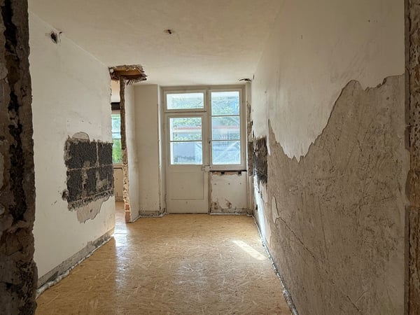 Erstbezug nach Totalsanierung – Stilvoll wohnen mit individuellem Innenausbau 7