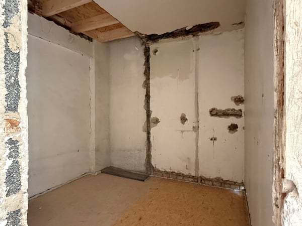 Erstbezug nach Totalsanierung – Stilvoll wohnen mit individuellem Innenausbau 9