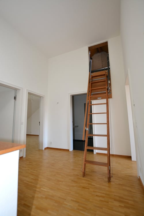 Letzte 4.5-Zimmer-Maisonettewohnung – grosszügiges Wohnen mit Weitblick in Oberwil 7