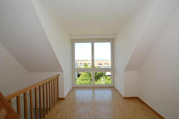 3.5-Zimmer-Maisonettewohnungen – grosszügiges Wohnen auf zwei Ebenen in Oberwil 6