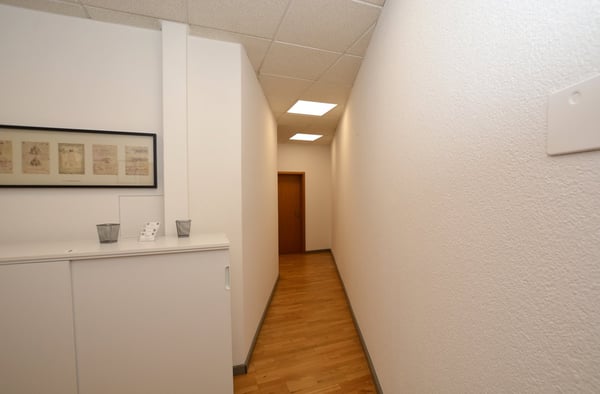 Ganze Etage mit 4 Büros im Herzen von Basel 9