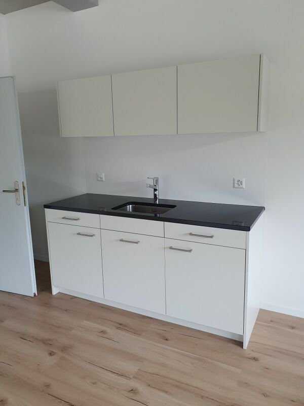 136m² Büro.-/ Gewerbe.- / Praxis.- / Fitness.- oder Therapiefläche